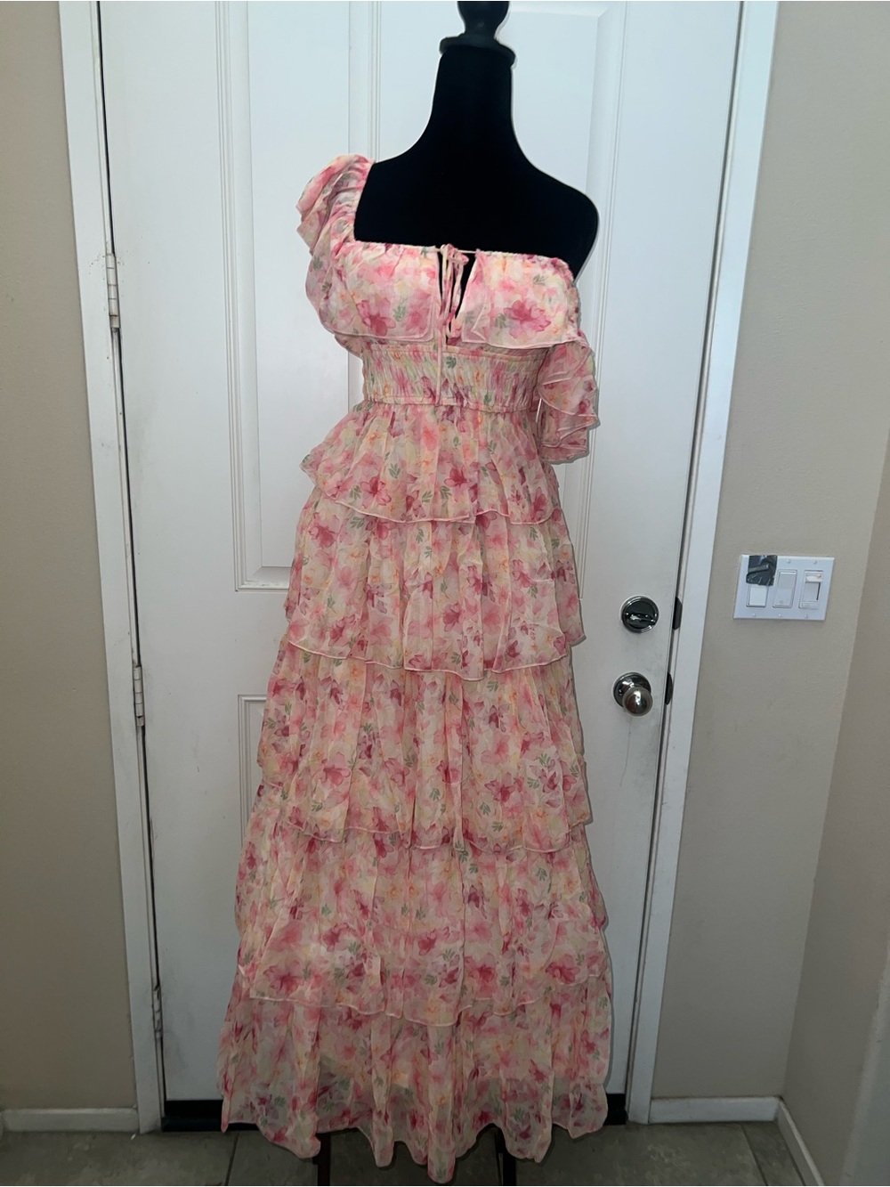 Petal & Pup Pink Floral Tiered Off-Shoulder Maxi Dress - Picture 2 of 8
